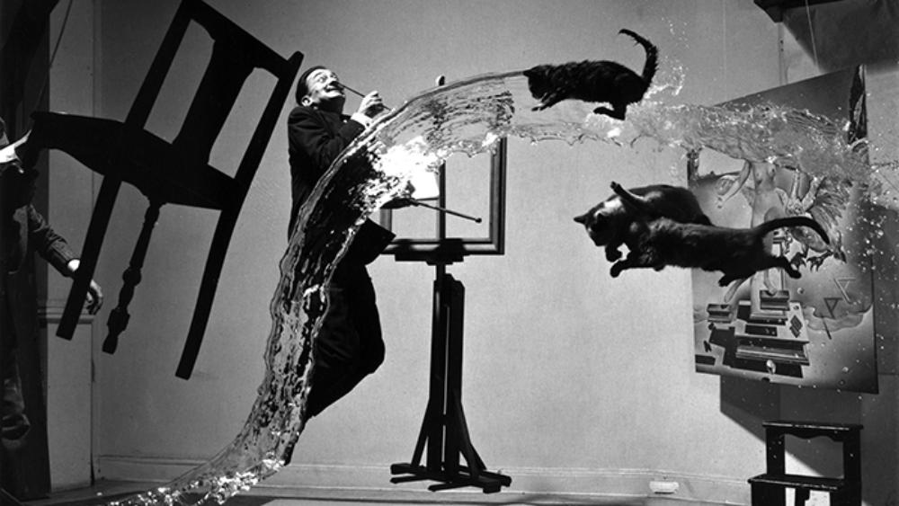 PHILIPPE HALSMAN. LAMPO DI GENIO
